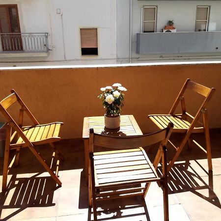 Bed And Breakfast Hibiscus Alghero Eksteriør bilde